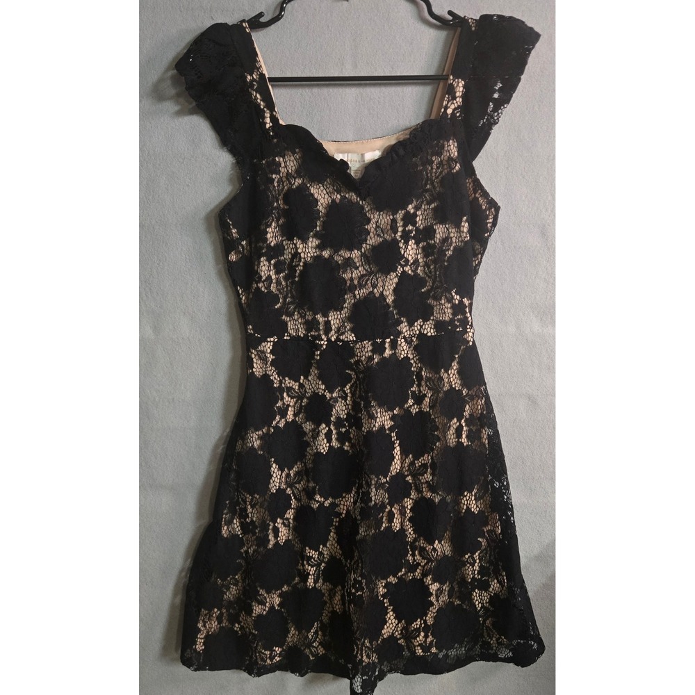 Monteau Los Angeles Lace Fit & Flare Mini Dress Black Nude Floral Overlay